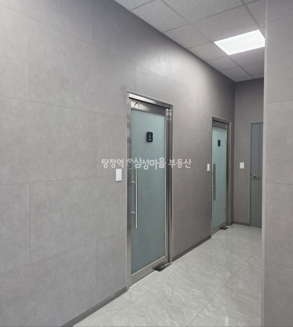 충남 천안서북구 직산읍 신갈리 125-10 주건축물제1동 (토지 942평, 건물 229평, 가설동 130평) 4공단 인근 공장 매매 매매 매물번호 10308 사진 5