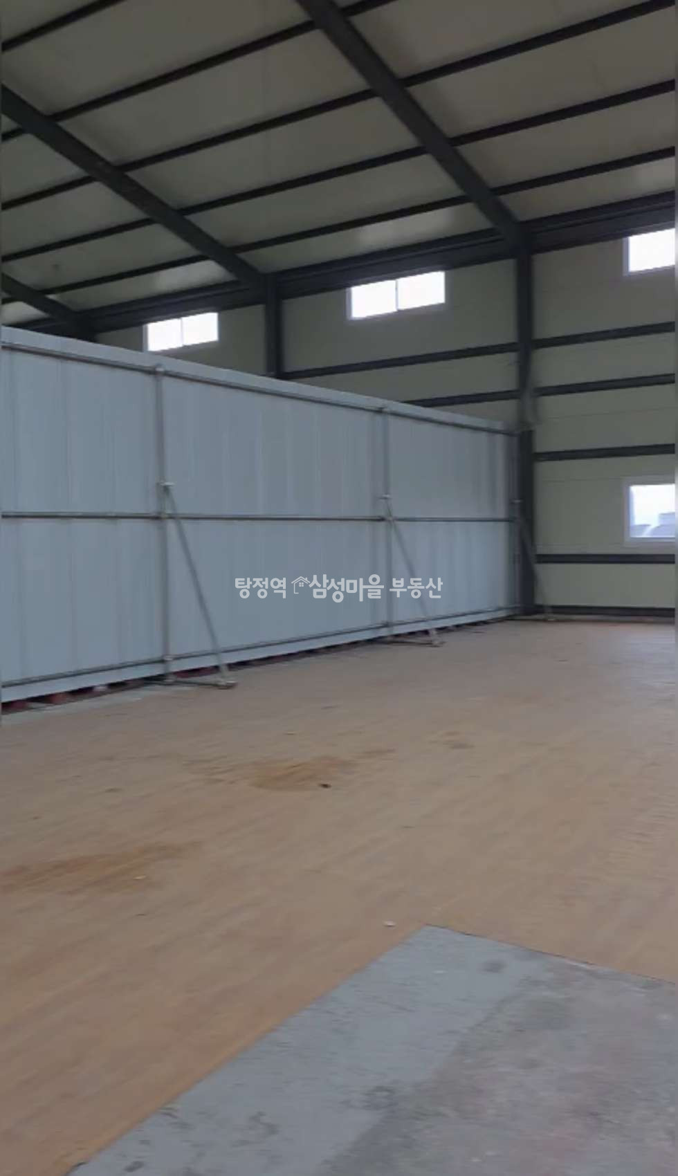 충남 아산시 배방읍 구령리 206 (농산물간이집하장) 주2동 (토지 1,130평 공동사용, 건물 127평) 구령리 창고, 사무실 임대, 즉시 입주 가능 월세 매물번호 10138 사진 2