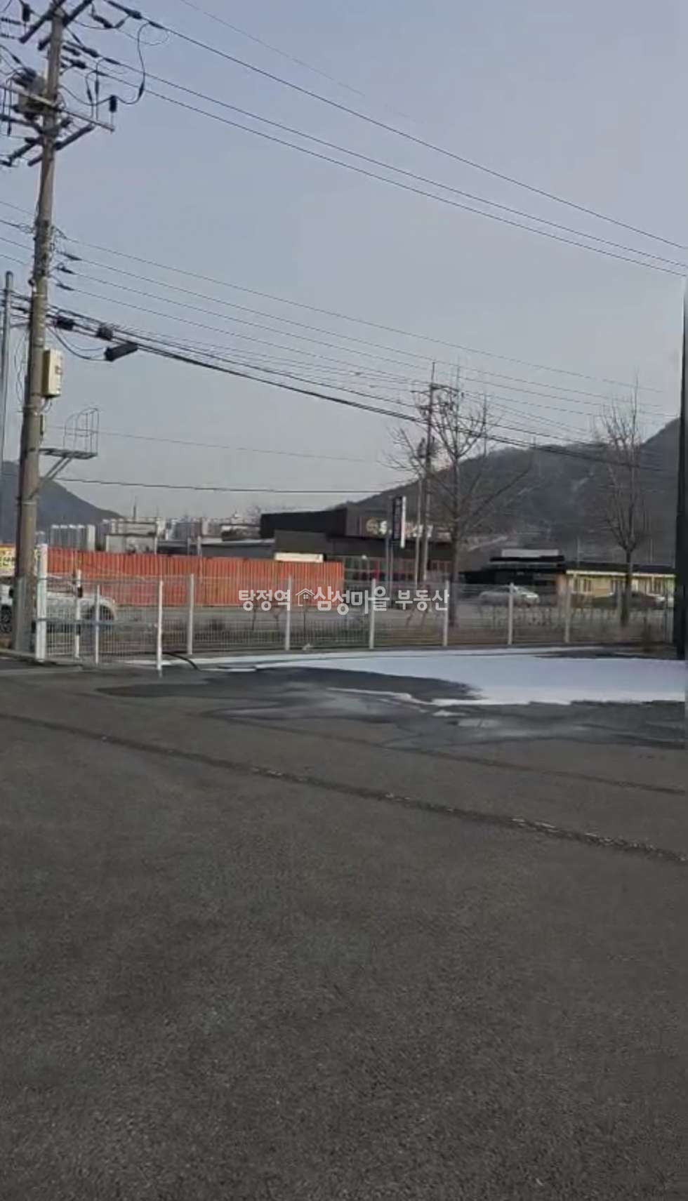 충남 아산시 읍내동 323-2 주1동 (토지 718평, 건물 138평) 읍내동 사거리 4차선변 상가, 창고 매매 매매 매물번호 10112 사진 9