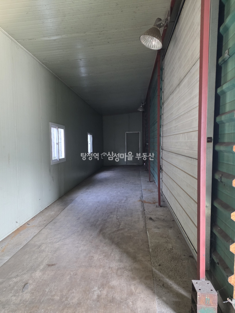 충남 아산시 둔포면 신양리 261-1 1동 신양리 공장(토지 847평, 건물 276평) 임대, 호이스트有 월세 매물번호 10084 사진 4