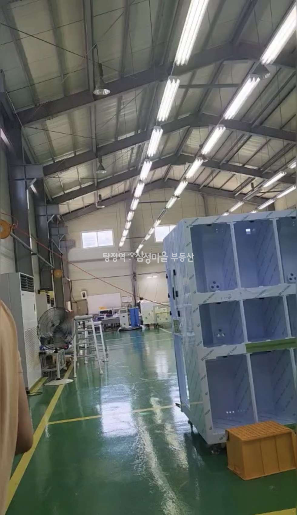 충남 아산시 음봉면 소동리 258-2 가,나동 (대지1016평, 건물 325평) 소동리 2차선변 공장 매매 매매 매물번호 10260 사진 2