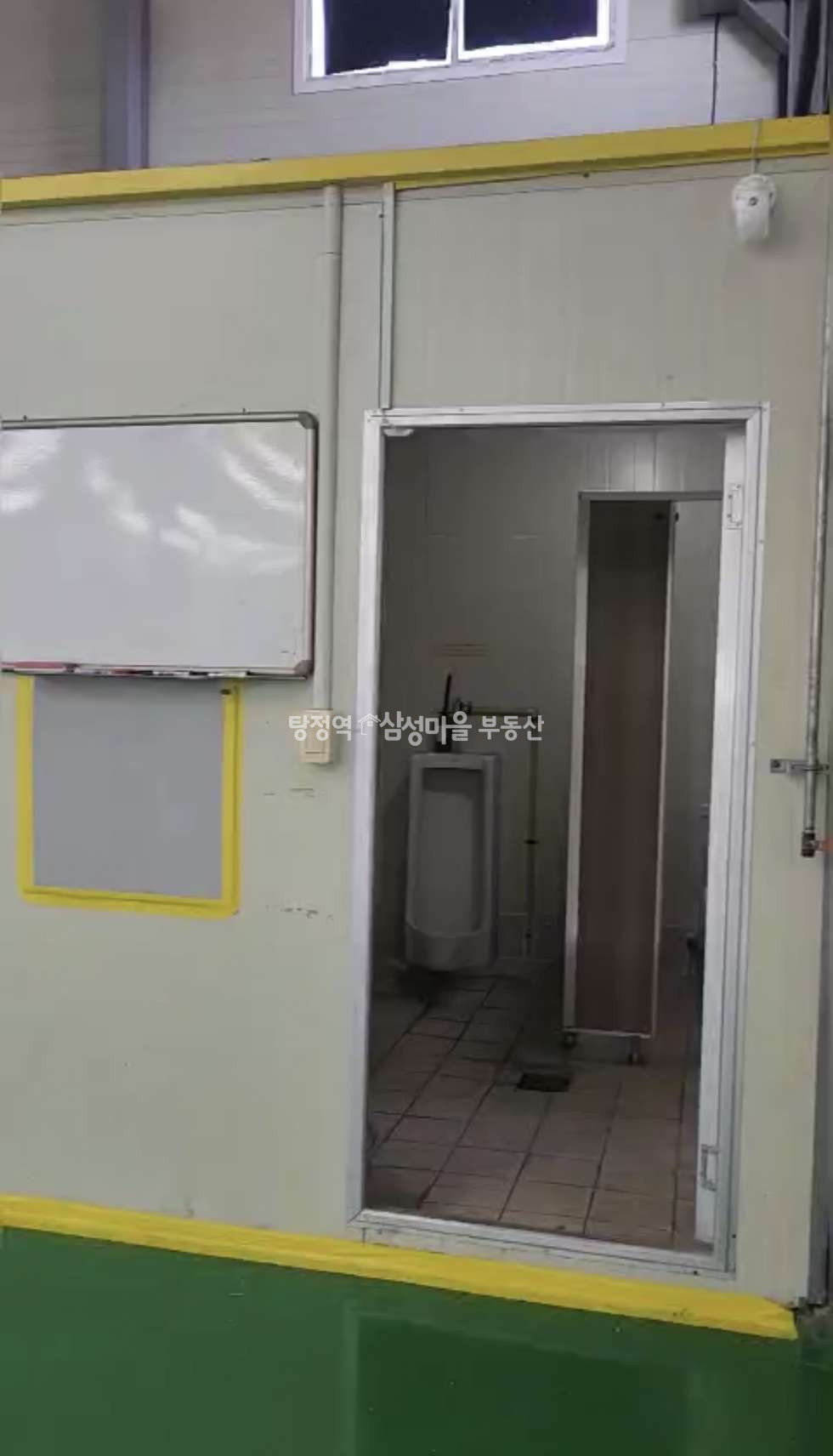 충남 아산시 음봉면 소동리 258-2 가,나동 (대지1016평, 건물 325평) 소동리 2차선변 공장 매매 매매 매물번호 10260 사진 3