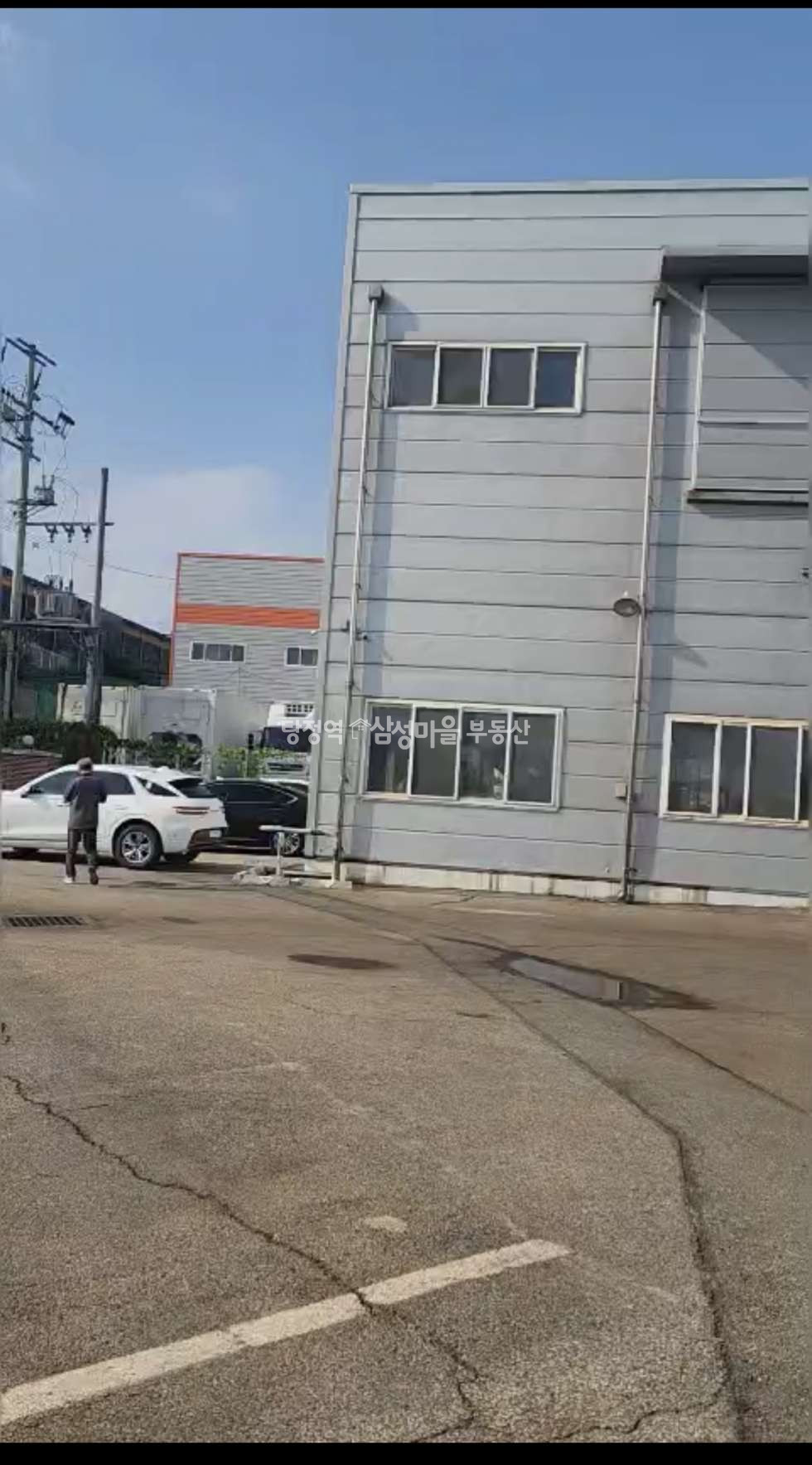 충남 천안동남구 수신면 신풍리 166-12 ((주)세일메카닉스) 1,2동 (토지 829평, 건물 345평) 수신산업단지 내 공장 매매, 호이스트 5T, 12월 입주 가능 매매 매물번호 10088 사진 4