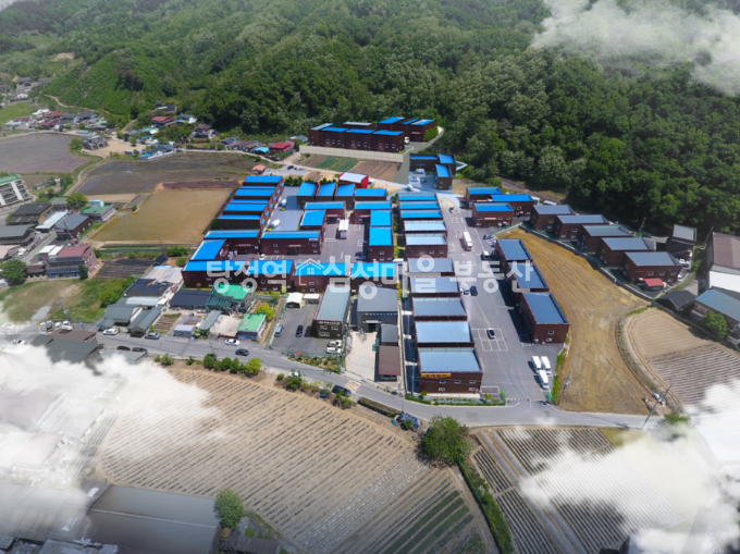 충남 천안동남구 풍세면 남관리 1,8동 (토지 1019평, 건물 406평)풍세면 남관리 창고단지 내 창고 임대 월세 매물번호 10286 사진 1